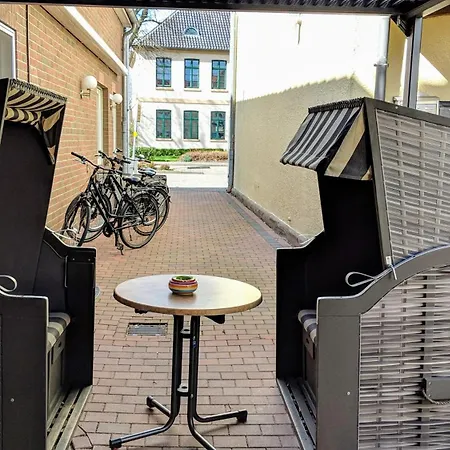 Hotel Drostenhof Garni 3*