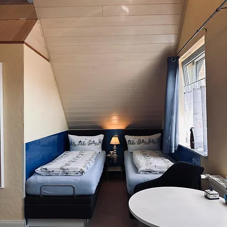 Hotel Drostenhof Garni 3*