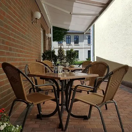 Hotel Drostenhof Garni 3*